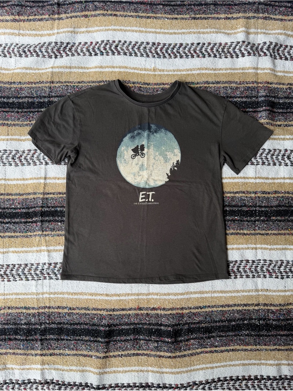 E.T. Graphic Kids T-Shirt in Dark Charcoal